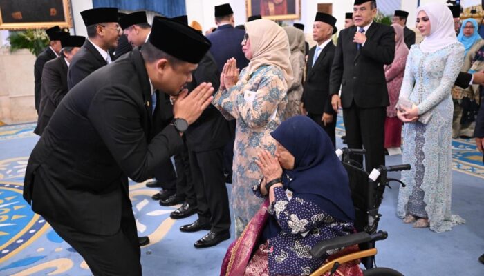 Gubernur Bobby Nasution Bangga Penganugerahan Gelar Pahlawan Nasional untuk Tuan Rondahaim Saragih oleh Presiden Prabowo