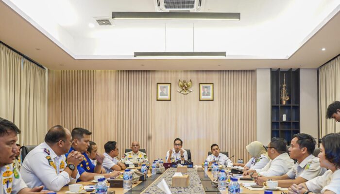 Rico Waas: Perlu Sinergi Dalam Penegakan Perda