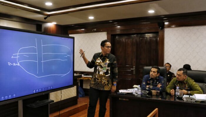 Rico Waas Komitmen Atasi Genangan Air di Kota Medan, Metode Sumur Laluan Jadi Pembahasan