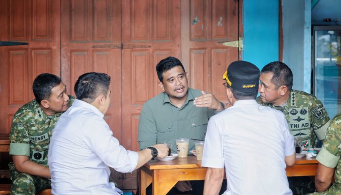 Ngopi Bersama di Tapsel, Kehadiran Gubernur Bobby Nasution Disambut Antusias Warga