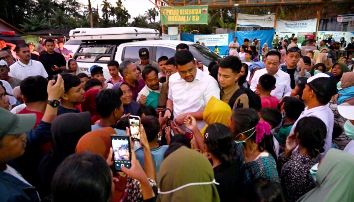 Bobby Nasution Berikan Pelayanan kepada Korban Bencana hingga Dini Hari