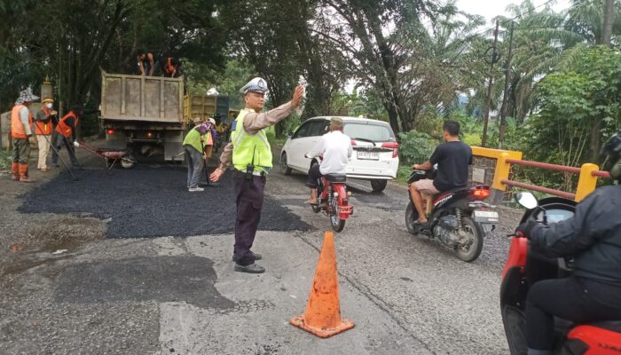Satlantas Polres Sergai Turun Sejak Subuh, Atur Arus Pagi dan Edukasi Pengendara Demi Keselamatan