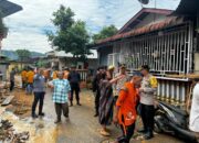 Polri Hadir di Tengah Bencana, Kabag Astamaops Mabes Polri Tinjau Pengungsian Longsor di Sibolga