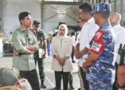 Gubernur Bobby Nasution Dampingi Wapres Tinjau Gudang Logistik Lanud Soewondo, Pastikan Kelancaran Distribusi Bantuan Bencana