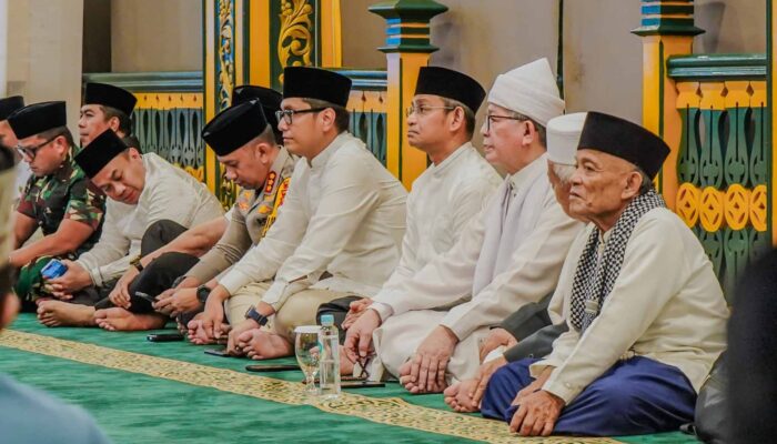 Jelang Tahun Baru, Rico Waas Ajak Masyarakat Introspeksi dan Berserah Diri kepada Allah
