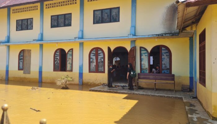 Jemaat HKBP Tukka Ucapkan Terima Kasih ke Gubernur Bobby, Bantuan Diberikan Natal Jadi Sukacita