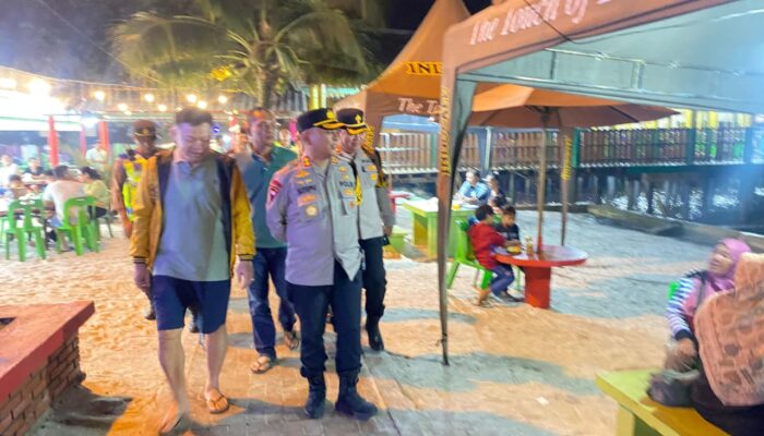 Kapolres Sergai Turun Langsung Pantau Titik Keramaian, Pastikan Malam Tahun Baru 2026 Aman dan Kondusif