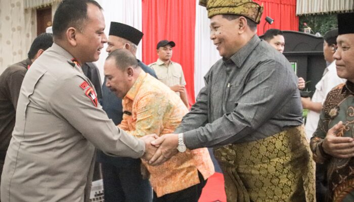 Rapat Paripurna DPRD Sergai Peringati HUT ke-22, Kapolres Ajak Wujudkan Daerah Aman dan Sejahtera