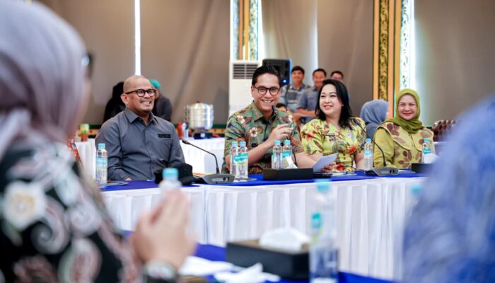 Rico Waas Ikuti Rakor Percepatan Rehabilitasi dan Rekonstruksi Pascabencana