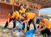 Polsek Sergai Aksi Nyata Dukung Gerakan Indonesia ASRI, Bersihkan Pasar Sei Rampah