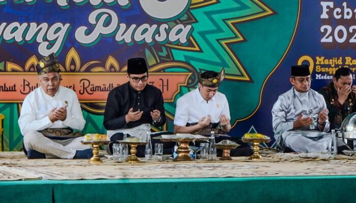 Hadiri Meugang Puasa di Masjid Raya Kedatukan Sunggal, Rico Waas: Bangsa Kuat adalah Bangsa yang Menjaga Budaya