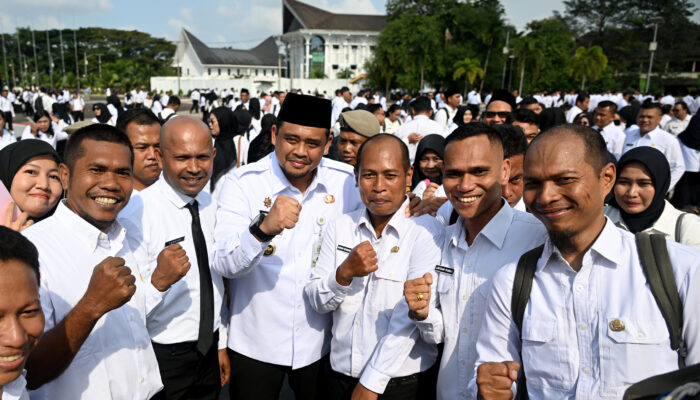 Gubernur Sumut Bobby Nasution Beri THR Guru PPPK Paruh Waktu dan Guru Tidak Tetap