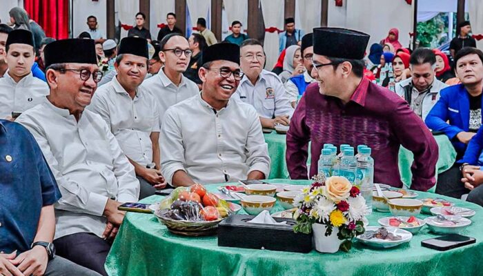 Buka Puasa Bersama Insan Media dan Ormas, Rico Waas Ajak Perkuat Persatuan dan Soliditas Kota Medan