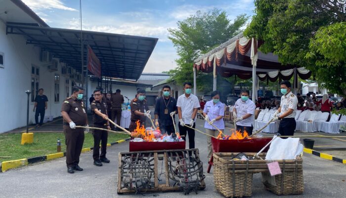 Kejari Sergai Musnahkan Barang Bukti 125 Kasus Inkracht, Didominasi Perkara Narkotika