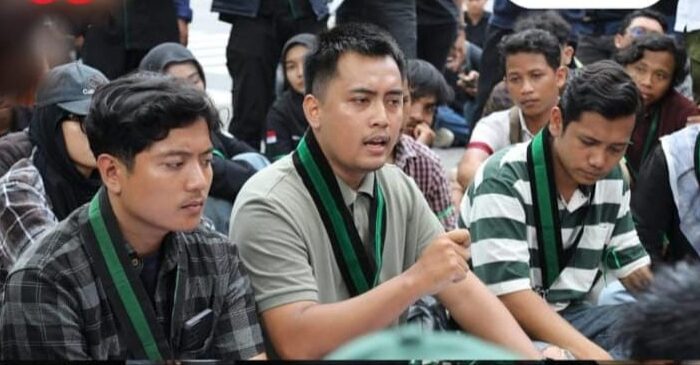 HMI Medan Apresiasi Ketegasan Kadis SDABMBK Tertibkan Parkir Liar di Atas Parit