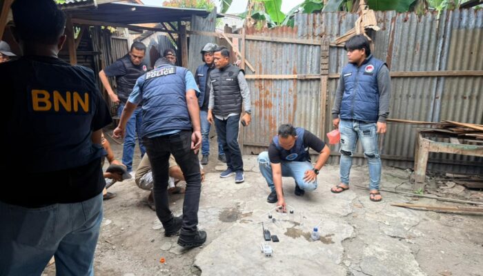 Gerebek Sarang Narkoba di Binjai Barat, Dua Pria Diamankan Petugas Gabungan