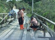 Brimob Sumut Turun Tangan, Jembatan Gotting di Tapanuli Utara Diperbaiki Demi Kelancaran Akses Warga