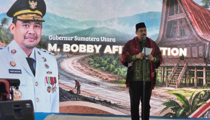 Dari Jalan Berlumpur ke Harapan Baru, Bobby Nasution Ubah Nasib Sipiongot 81 Tahun Terisolir