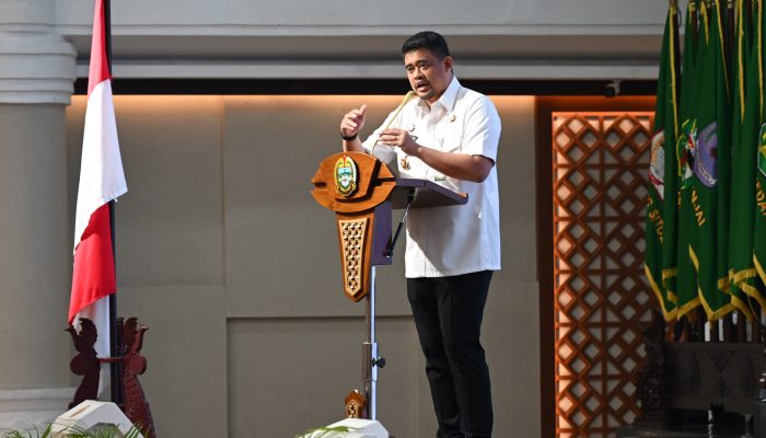Rugikan Masyarakat, Gubsu Bobby Minta Pertamina Bereskan Persoalan Distribusi BBM Dalam Dua Hari
