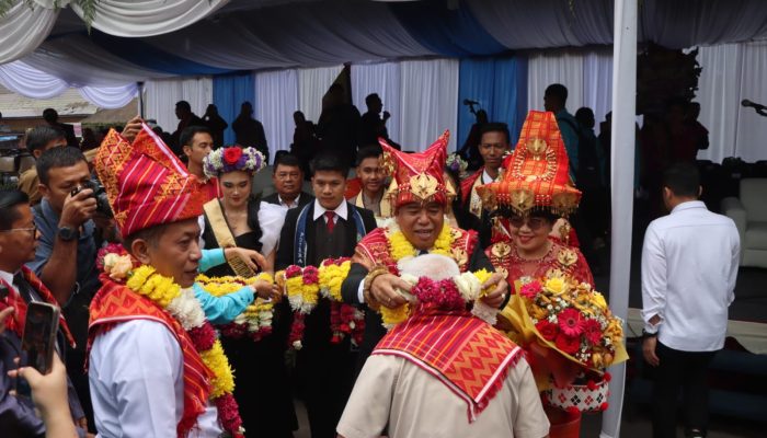 Ribuan Warga Meriahkan Pembukaan Festival Bunga dan Buah Karo 2026, Pengamanan Gabungan Berjalan Maksimal