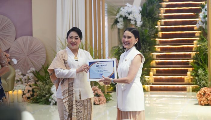 Tak Hanya Perkenalkan Kekayaan Budaya, Airin Rico Waas Dorong Peran Ibu Dalam Pemberdayaan Keluarga yang Hebat, Inklusif dan Berkelanjutan