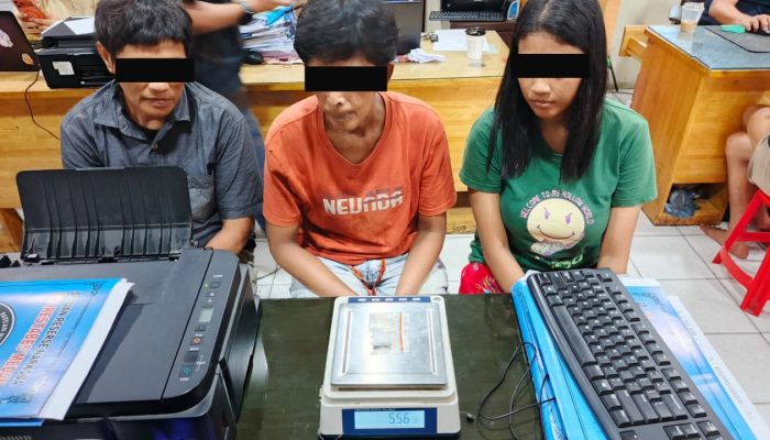 Tiga Wanita Kompak Jual Sabu dari Balik Jendela, Polisi Gerebek Rumah di Tembung