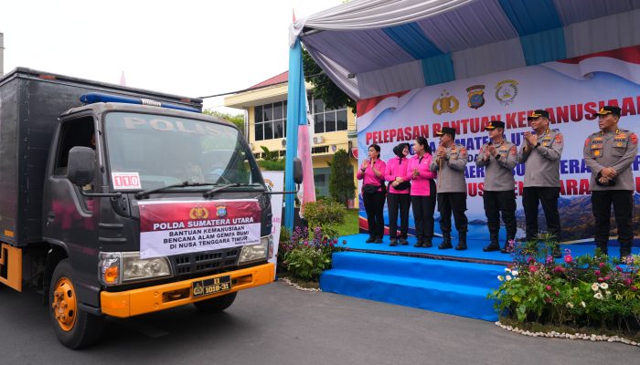 Peduli Korban Gempa NTT, Polda Sumut Kirim 25 Ton Bantuan Tahap Pertama
