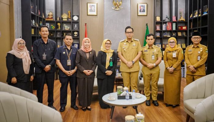 Rico Waas dan Ketua Pengadilan Agama Medan Bahas Penguatan MoU Perlindungan Hak Anak dan Perempuan Pasca Perceraian ASN