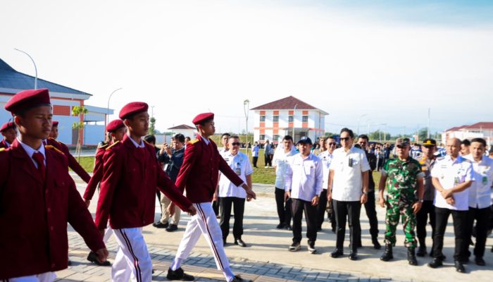 Bangga Lihat Semangat dan Kekompakan Siswa Sekolah Rakyat, Rico Waas: Kini Mereka Berani Bermimpi Besar