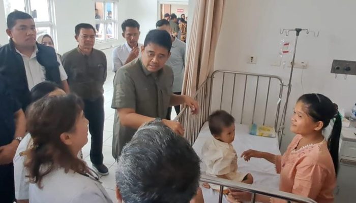 Gubsu Bobby Siapkan Rumah Singgah di Medan dan Biaya Transportasi untuk Bayi Rujukan Penderita Suspek Leukemia Asal Nias Barat