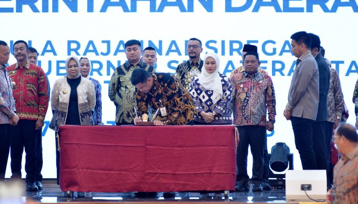 Teken Komitmen Bersama KPK, Bobby Nasution Dorong Pencegahan Korupsi Dilakukan Komprehensif