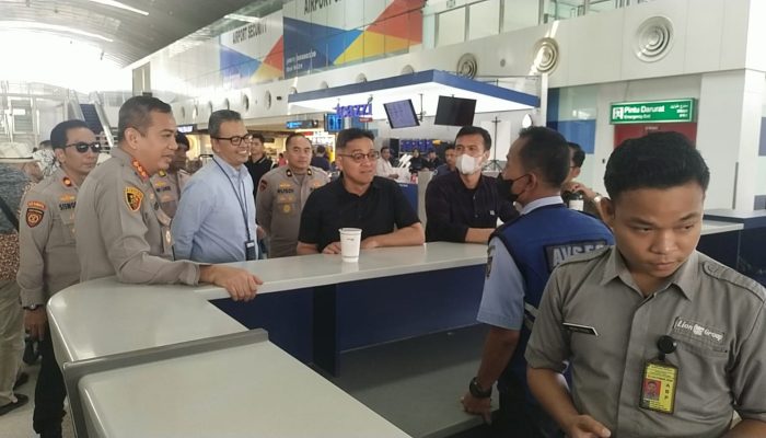 Erupsi Anak Krakatau Ganggu 58 Penerbangan, 108 Personel Polda Sumut Dikerahkan di Kualanamu
