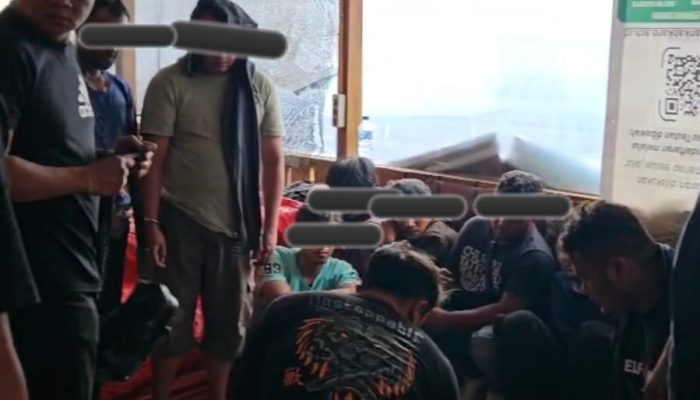 Digerebek Polisi, Delapan Orang Positif Narkoba Diamankan dari Gang Jamu Kabanjahe