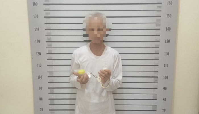 Polres Sergai Ringkus Pengedar Sabu Lansia di Pegajahan, Sabu Disembunyikan di Bawah Tanaman Bunga