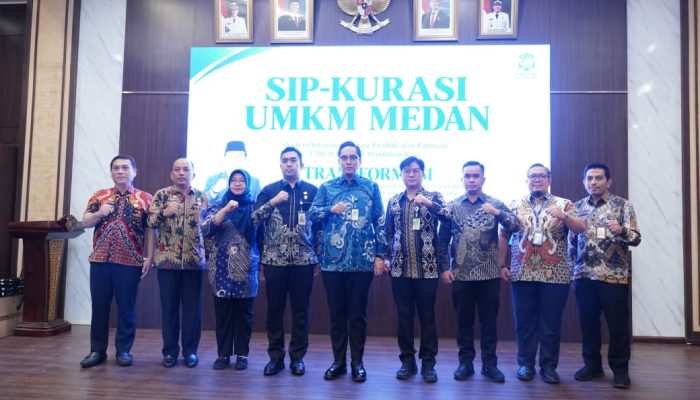 Luncurkan 5 Aplikasi Layanan Publik, Wali Kota Medan Dorong Integrasi Data Berbasis AI via WhatsApp