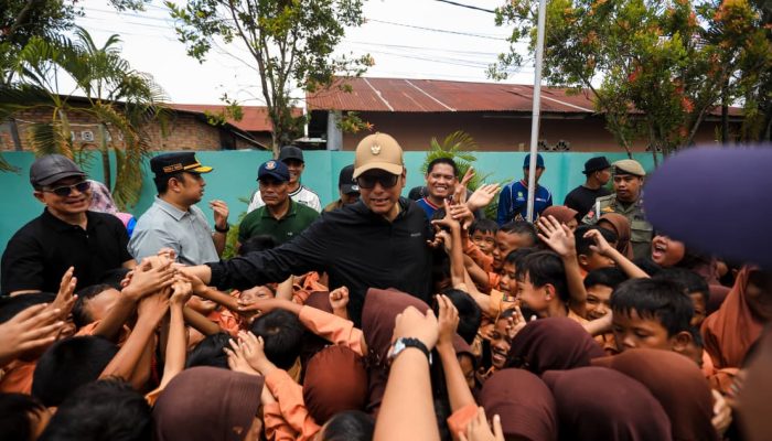 Temukan Sekolah Retak dan Hanya Punya 7 Kelas, Rico Waas Siapkan Pembangunan SDN 064999 Marelan Jadi 2 Lantai