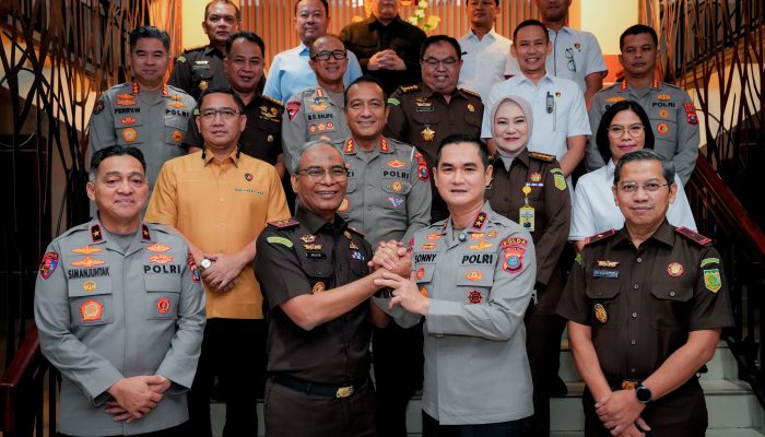 Perkuat Kolaborasi Penegakan Hukum, Kapolda Sumut Kunjungi Kejati Sumut