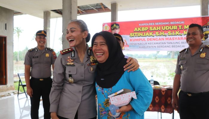 Kapolres Sergai Sambangi Warga Desa Nagur, Sosialisasikan Program Polri Bersama Masyarakat dan Bahas Kamtibmas