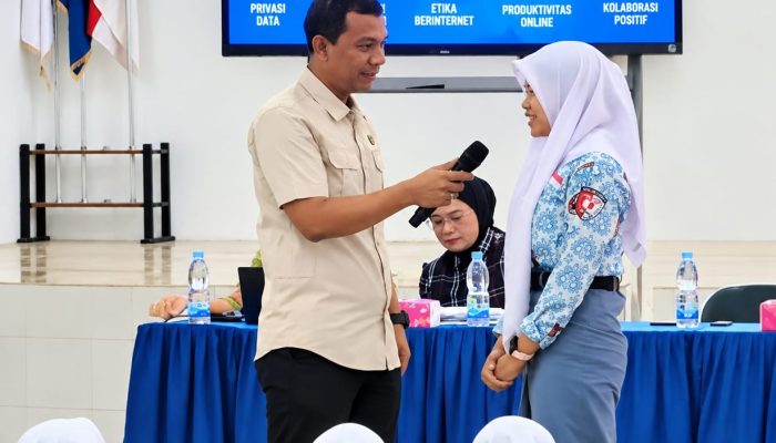 Cegah Kejahatan Siber, Ditressiber Polda Sumut Bekali Siswa SMAN 8 Medan dengan Literasi Digital